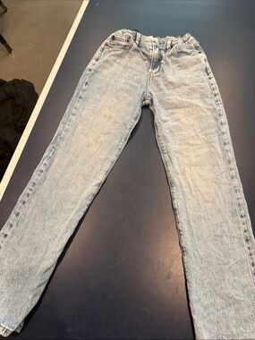 abercrombie kids Light Wash Blue Jeans